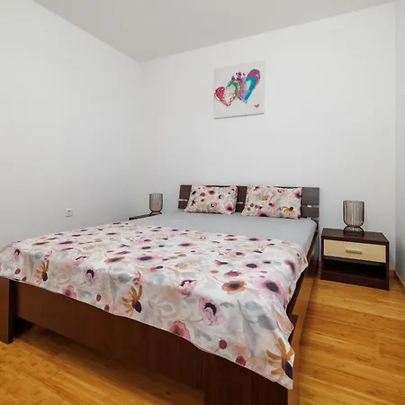 Apartman Ziks