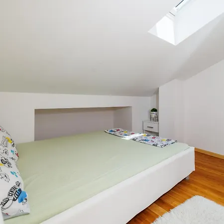 Ziks Apartman Crikvenica